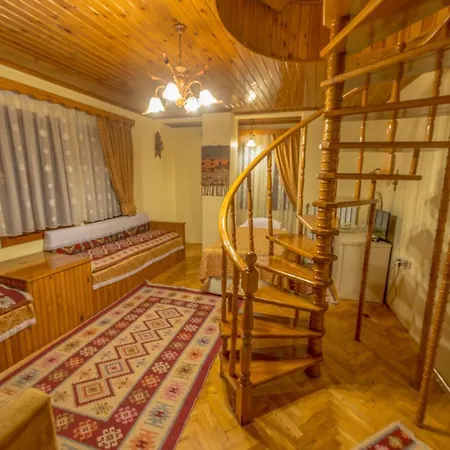 Inn Ipekyolu Konagi 2*